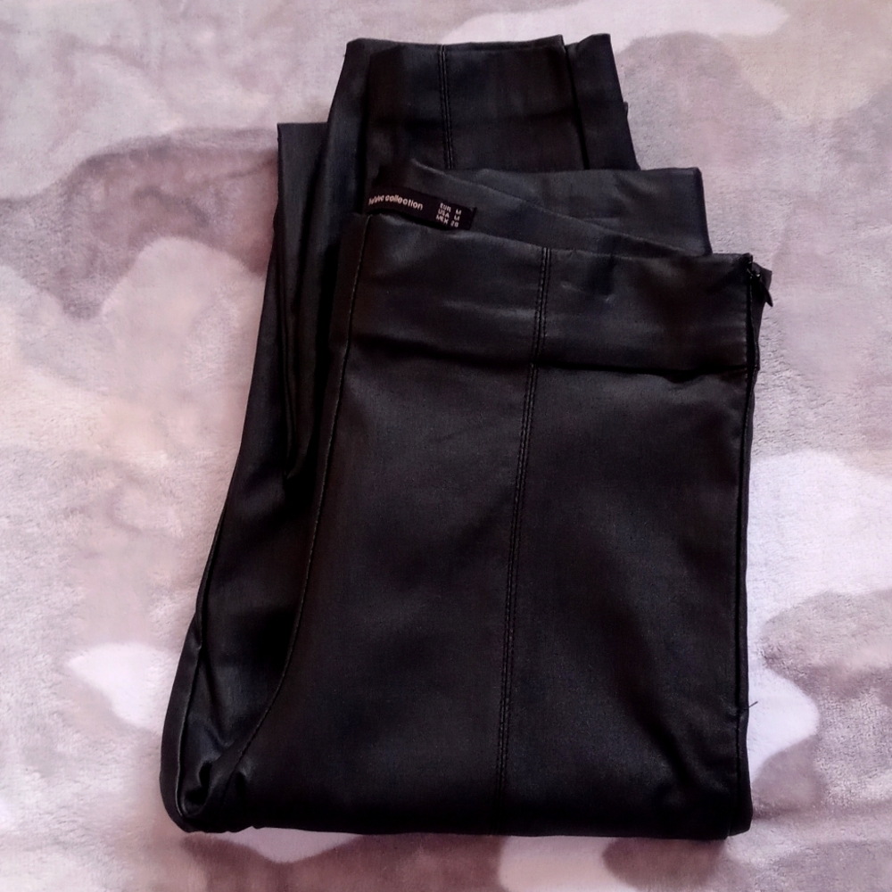 Zara pants medium